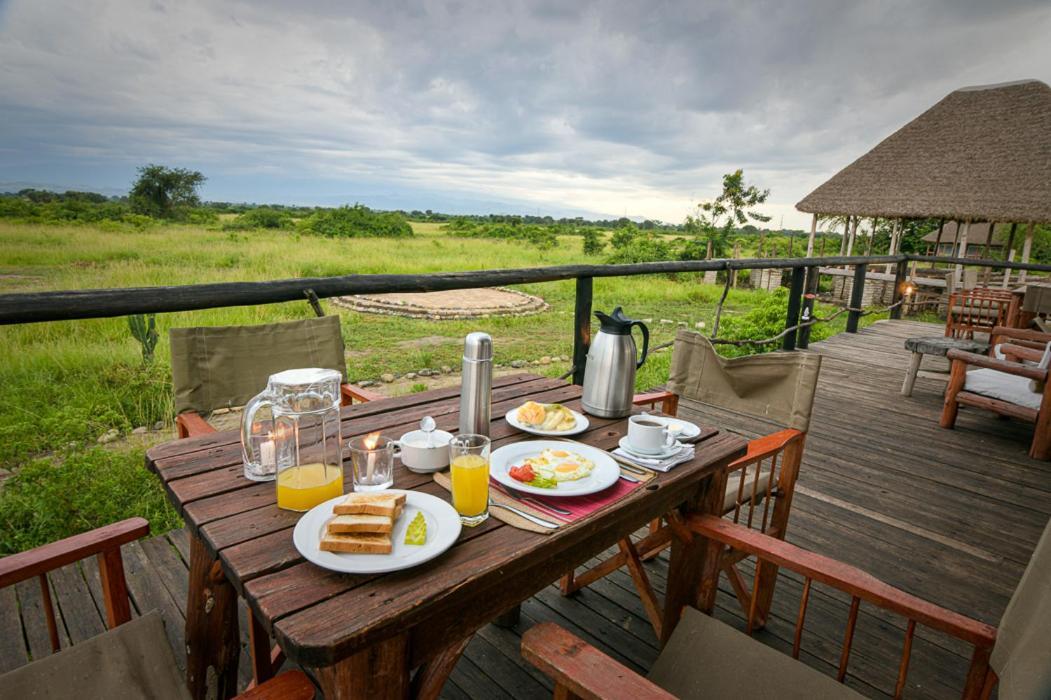 Kazinga Wilderness Safari Camp Hotell Kasese Exteriör bild