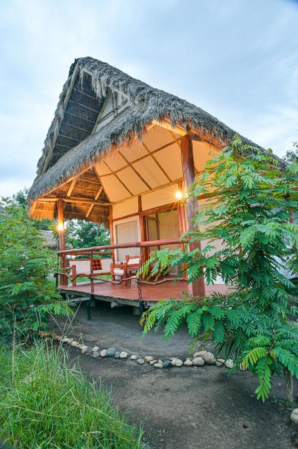Kazinga Wilderness Safari Camp Hotell Kasese Exteriör bild