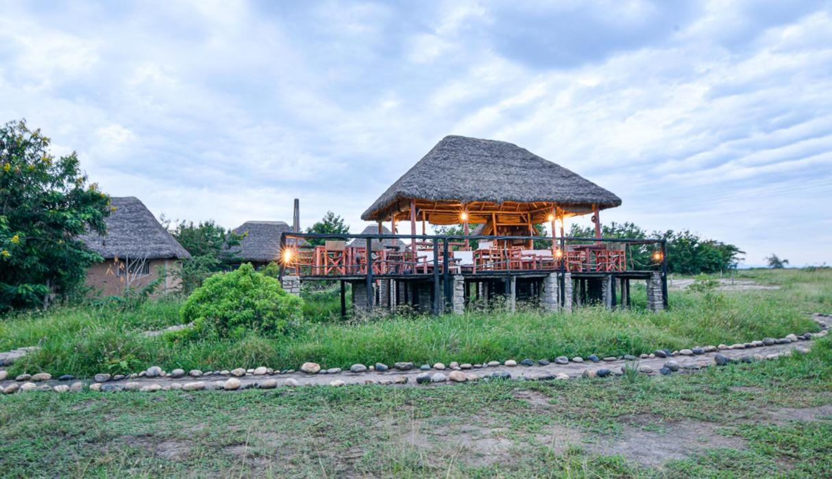 Kazinga Wilderness Safari Camp Hotell Kasese Exteriör bild