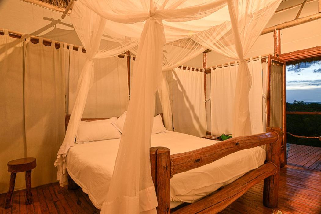 Kazinga Wilderness Safari Camp Hotell Kasese Exteriör bild