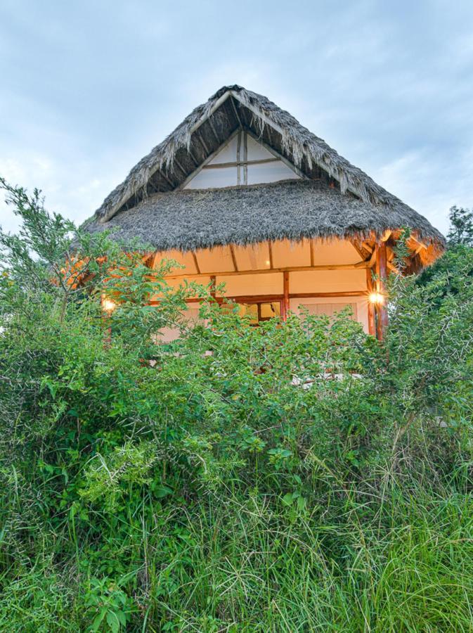 Kazinga Wilderness Safari Camp Hotell Kasese Exteriör bild